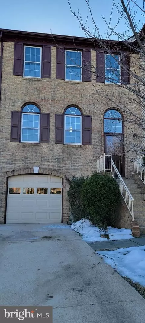 6006 Wescott Hills Way, Alexandria, VA 22315