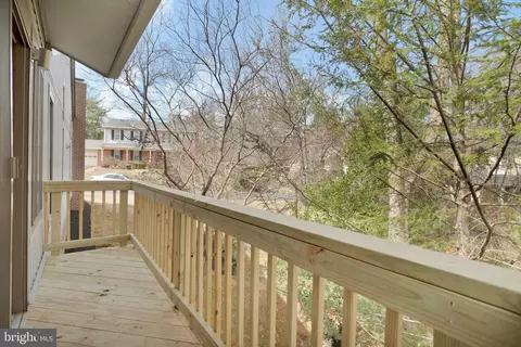10328 Eclipse Ln, Great Falls, VA 22066 photo 26