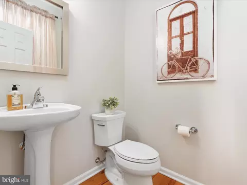 772 3rd St, Herndon, VA 20170 photo 15