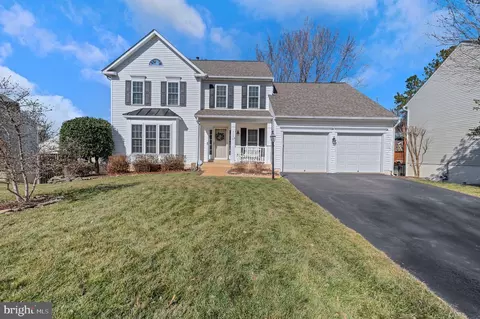 5520 Newhall Ct, Centreville, VA 20120