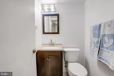 8812 Side Saddle Rd, Springfield, VA 22152 photo 33