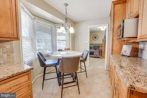 8812 Side Saddle Rd, Springfield, VA 22152 photo 16