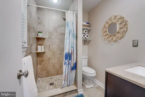8812 Side Saddle Rd, Springfield, VA 22152 photo 25