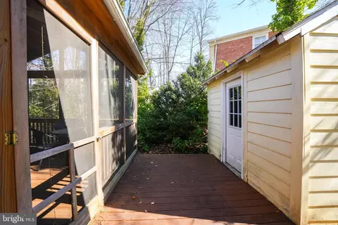 8812 Side Saddle Rd, Springfield, VA 22152 photo 42