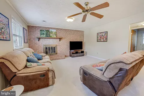 8812 Side Saddle Rd, Springfield, VA 22152 photo 30