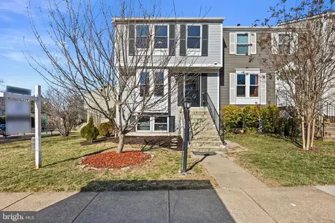 1739 Sundance Dr, Reston, VA 20194