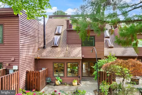 2013 Turtle Pond Dr, Reston, VA 20191 photo 56