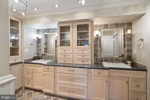 2013 Turtle Pond Dr, Reston, VA 20191 photo 25