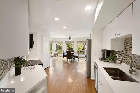 2013 Turtle Pond Dr, Reston, VA 20191 photo 15