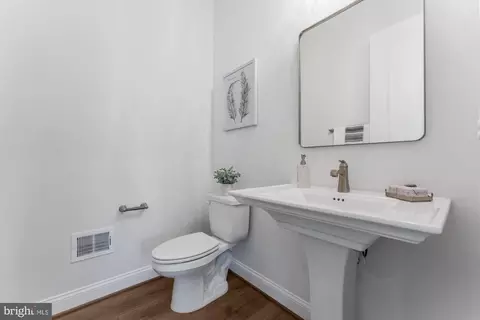 Entry Way - 1767 Proffit Rd, Vienna, VA 22182 photo 9 of 23