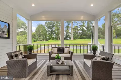 Exterior - 1767 Proffit Rd, Vienna, VA 22182 photo 6 of 15