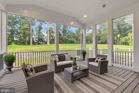 Exterior - 1767 Proffit Rd, Vienna, VA 22182 photo 7 of 15