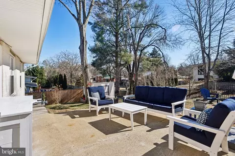 6707 Old Chesterbrook Rd, Mclean, VA 22101 photo 38
