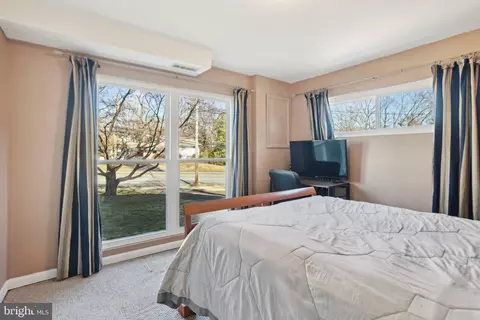 6707 Old Chesterbrook Rd, Mclean, VA 22101 photo 16