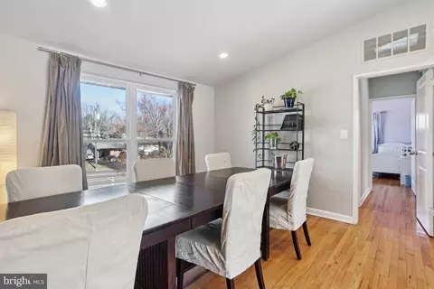 6707 Old Chesterbrook Rd, Mclean, VA 22101 photo 9