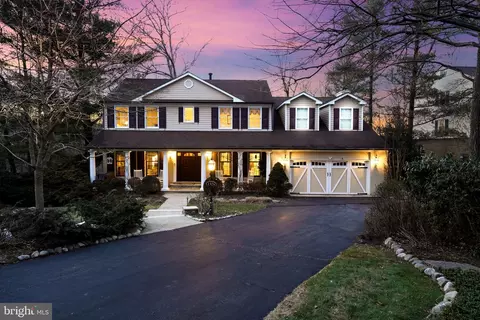 1378 Carpers Farm Way, Vienna, VA 22182