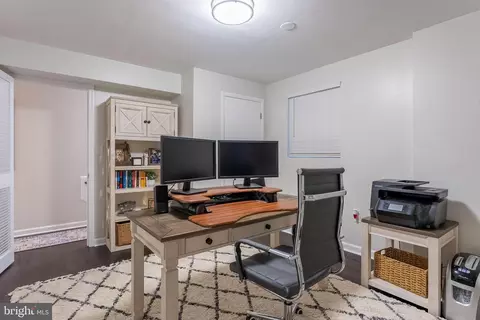 8307 Forrester Blvd, Springfield, VA 22152 photo 39