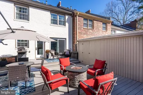 8307 Forrester Blvd, Springfield, VA 22152 photo 20