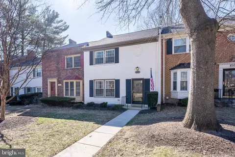 8307 Forrester Blvd, Springfield, VA 22152 photo 7