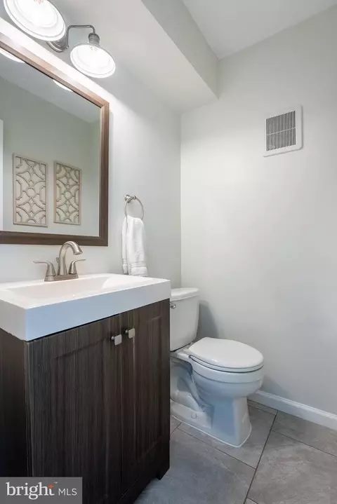 8307 Forrester Blvd, Springfield, VA 22152 photo 41