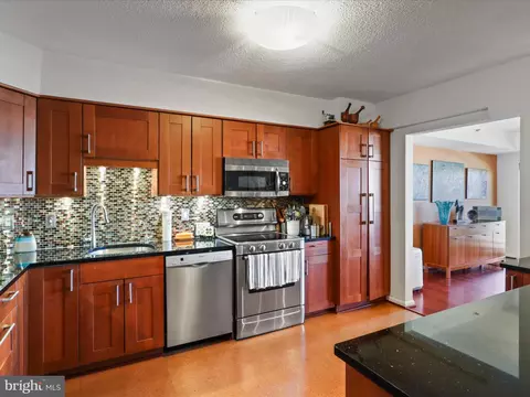 3713 S George Mason Dr #1308W, Falls Church, VA 22041