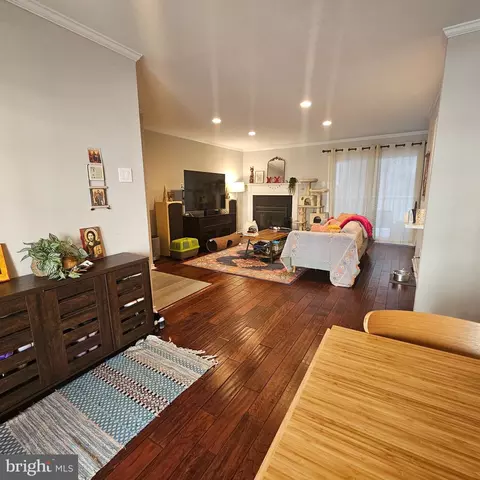1511 Lincoln Way #204B, Mclean, VA 22102