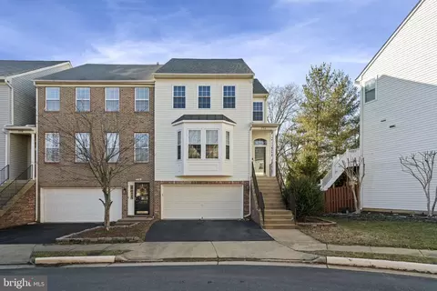7714 Martin Allen Ct, Alexandria, VA 22315