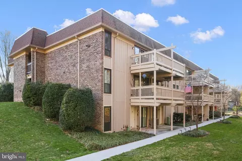 5778 Rexford Ct #5778J, Springfield, VA 22152