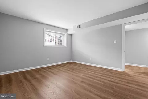 1952 Weybridge Ln, Reston, VA 20191 photo 31