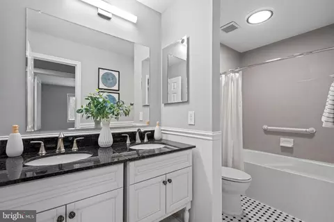 1952 Weybridge Ln, Reston, VA 20191 photo 26