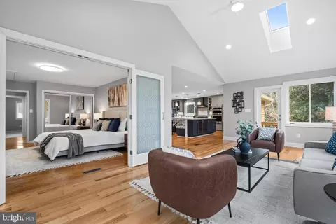 1952 Weybridge Ln, Reston, VA 20191 photo 15