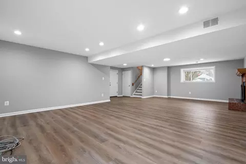 1952 Weybridge Ln, Reston, VA 20191 photo 28