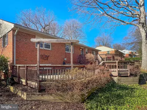5513 Sedgwick Ln, Springfield, VA 22151 photo 24