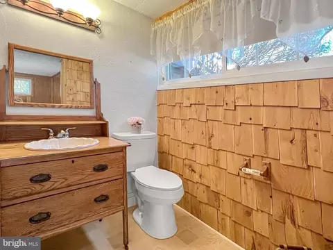 5513 Sedgwick Ln, Springfield, VA 22151 photo 22