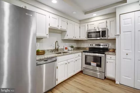 Kitchen - 7640 Provincial Dr #109, Mclean, VA 22102 photo 2 of 2