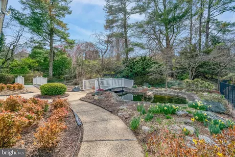Exterior - 7640 Provincial Dr #109, Mclean, VA 22102 photo 5 of 6