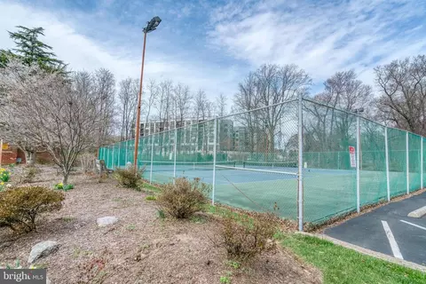 Exterior - 7640 Provincial Dr #109, Mclean, VA 22102 photo 6 of 6