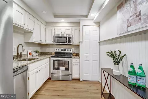 Kitchen - 7640 Provincial Dr #109, Mclean, VA 22102 photo 1 of 2