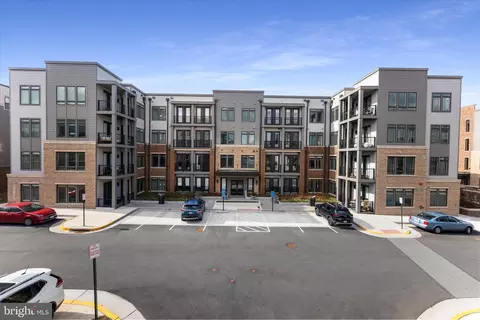 1669 Bandit Loop #206A, Reston, VA 20190 photo 4