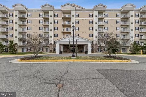 6301 Edsall Rd #513, Alexandria, VA 22312
