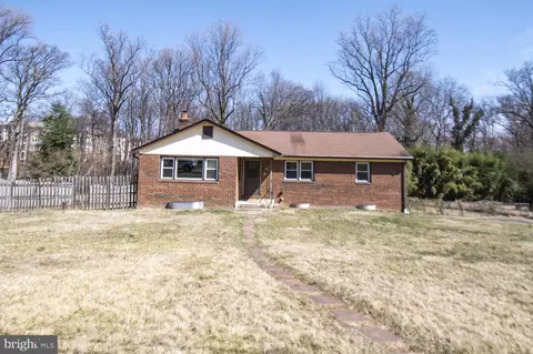 3005 Sayre Rd, Fairfax, VA 22031