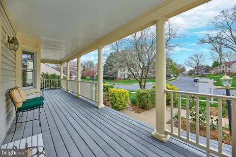 Exterior - 7844 Vervain Ct, Springfield, VA 22152 photo 4 of 11