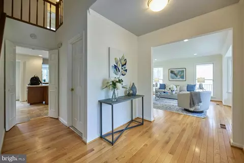 Entry Way - 7844 Vervain Ct, Springfield, VA 22152 photo 1 of 3