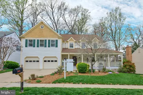 Exterior - 7844 Vervain Ct, Springfield, VA 22152 photo 2 of 11