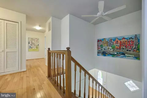 Entry Way - 7844 Vervain Ct, Springfield, VA 22152 photo 3 of 3
