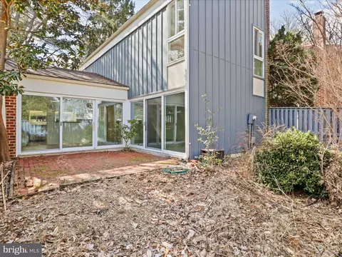 11517 Links Dr, Reston, VA 20190 photo 32