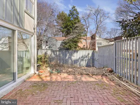 11517 Links Dr, Reston, VA 20190 photo 30