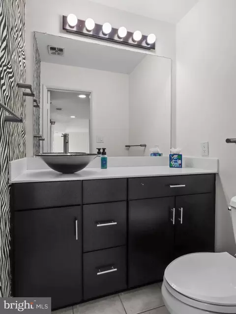 11517 Links Dr, Reston, VA 20190 photo 5