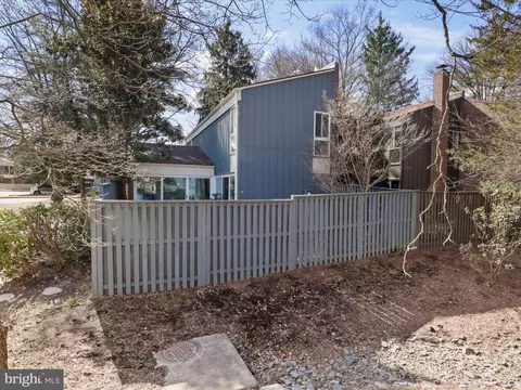 11517 Links Dr, Reston, VA 20190 photo 34
