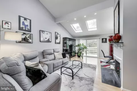 Living - 11308 Links Ct, Reston, VA 20190 photo 1 of 1